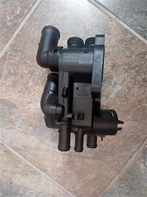 polo 1.4 / 1.6 thermostat housing FOR SALE 