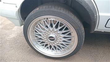 BBS 4 rims n tyer 17 inche for sale 