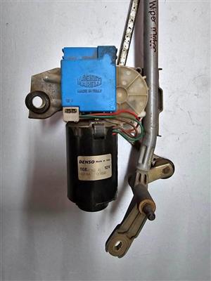 Fiat Palio Front Window Wiper Motor & Meg Available @Circle 7 Used Parts Call Or WhatsApp