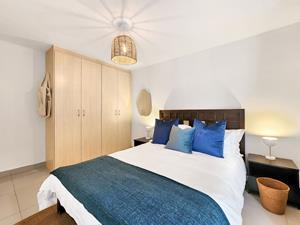 Apartment Rental Monthly in Green Point