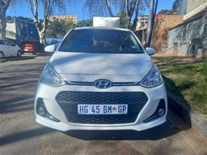 2018 HYUNDAI I10 GRAND 1.0 Petrol, MANUAL, White, 75000kms