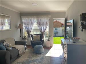 Townhouse For Sale in Highveld