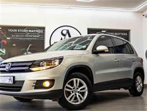 Volkswagen Tiguan 2.0 TDI Bluemotion Trend -fun 2012 193000km