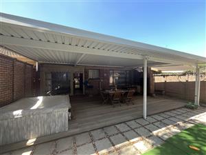 3 bedroom townhouse in Amanzimtoti