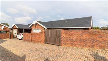 Townhouse For Sale in Krugersdorp North