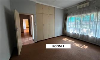 ROOMS TO RENT 