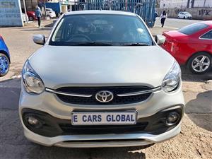 Toyota  Vitz