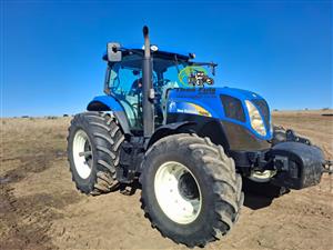 2016 New Holland T6090