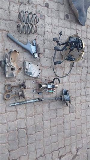 Renault clio 1 spares