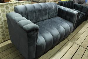 GREY 2SEATER COUCH(S067266A)