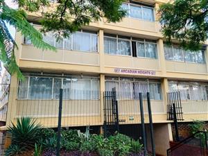 Apartment For Sale in Arcadia