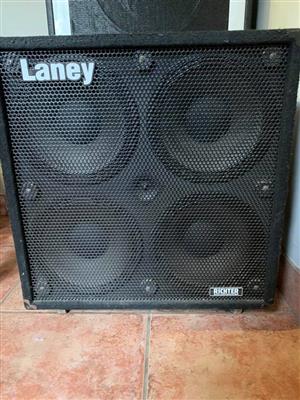 Bass Cabinet Laney RB410 800 watt