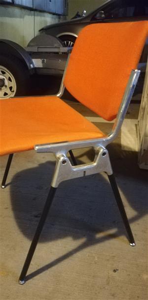 Vintage Italian Designer Chairs dsc106