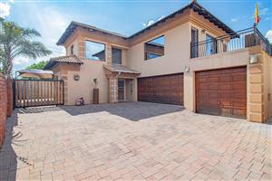 House For Sale in Highveld