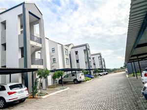 Modern Top Floor 3 Bedroom Apartment in Ballito Village – Ideal for Living or Investment!