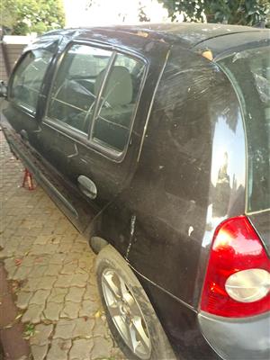 2004 Renault clio 2 1.4 16v stripping for spares