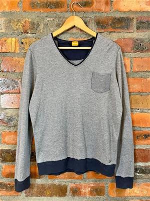 Hugo Boss Orange Men's Grey V-Neck Jumper, Cotton Silk Blend, Size Medium