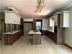 "Your Dream Home Awaits in Kranspoort: Modern Luxury in a Natural Paradise"