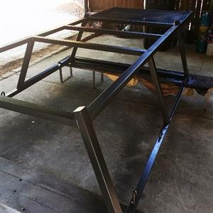 Roof rack NP300. NISSAN HARDBODY 35mmX50mm tubing frame