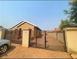 3Bed 2Bath House at Hospital View Tembisa To Rent 