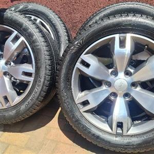 FORD EVEREST 20INCH MAGS AND TYRES 
