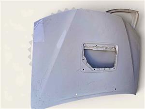 TOYOTA HILUX D4D BONNET WITH SCOOP AVAILABLE FOR SALE