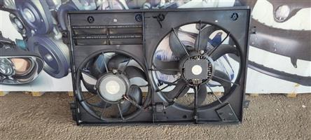 2020 VW CADDY RADIATOR FAN FOR SALE. IN EXCELLENT CONDITION