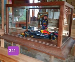 Display Cabinet Freestanding and Display case