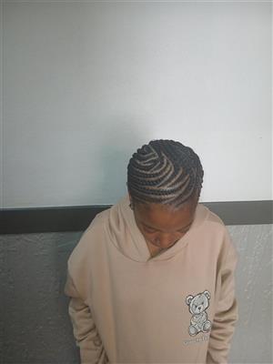 Knotless braids waistlength   hairpiece included