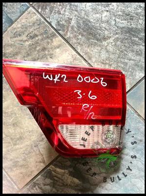 Jeep Grand Cherokee WK2 Right Passenger Side Inner Tail Light