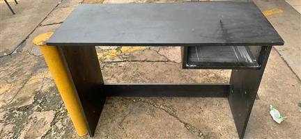 Desk no drawer 280 Steve Biko road  Gezina  Pretoria  