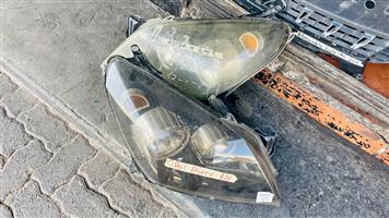 Opel Astra H headlights
