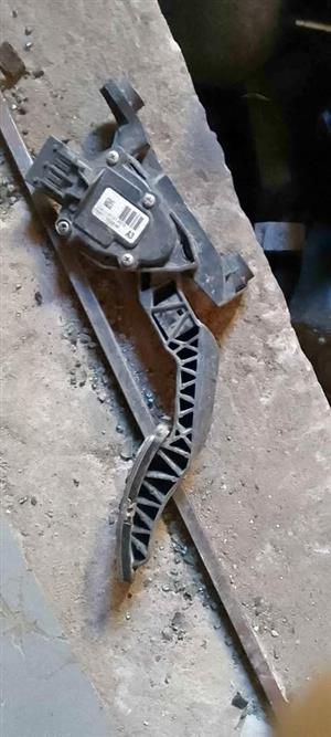 Hyundai i20 Grand Acceleration Pedal