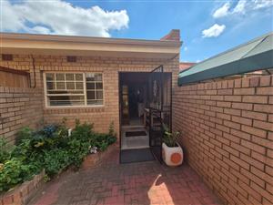 Lock-Up-and-Go Townhouse | Pet Friendly | Walk to All Amenities