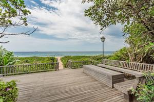 Townhouse For Sale in Umhlanga Rocks
