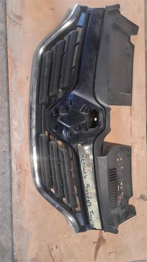 Renault Sandero facelift grille