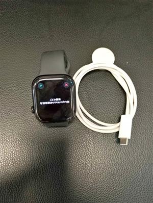 Apple Series 10 Smart Watch, with charger, 6 Months Warranty at Cash Converters Blairgowrie Plaza