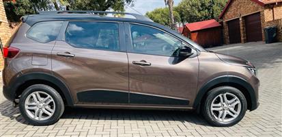 2024 Renault Triber Prestige 1.0 Manual 