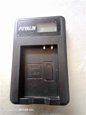 Nikon Coolpix P600 P610 P900 B700 S810ç Battery Charger (MH-67P)