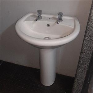bathroom basin 