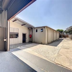 280sqm Warehouse for Sale by Owner Under R2M. Pta East Silverton