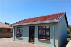  house for sale in Kwa-Thema Spring