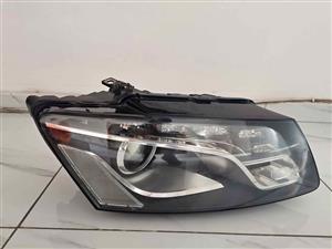 Audi Q5 xenon headlight right side 2010-2013
