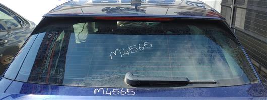 AUDI A1 3.0 TFSI REAR WINDSCREEN 