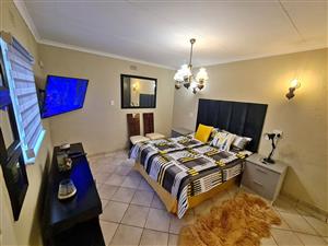 1 Bed 1 Bath Apartment/condo