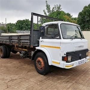 7 TONE FORD CARGO TRUCK for  sale
