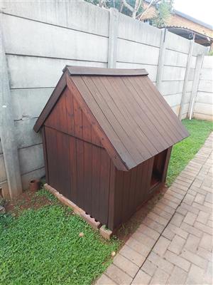 Used Large Dog Kennel / Dog House