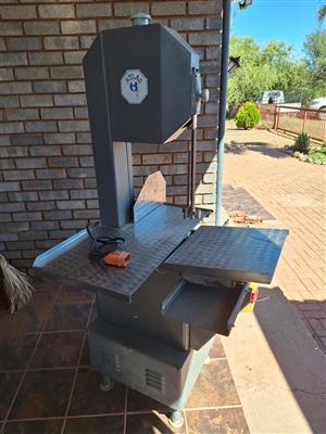  For Sale – 3-Phase Meat Saw + Extra Motor 