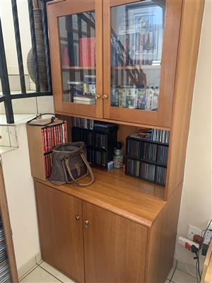 Display cabinet with cupboards, solid wood, like new.