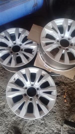 18inch Isuzu original mags to use for spare  each.